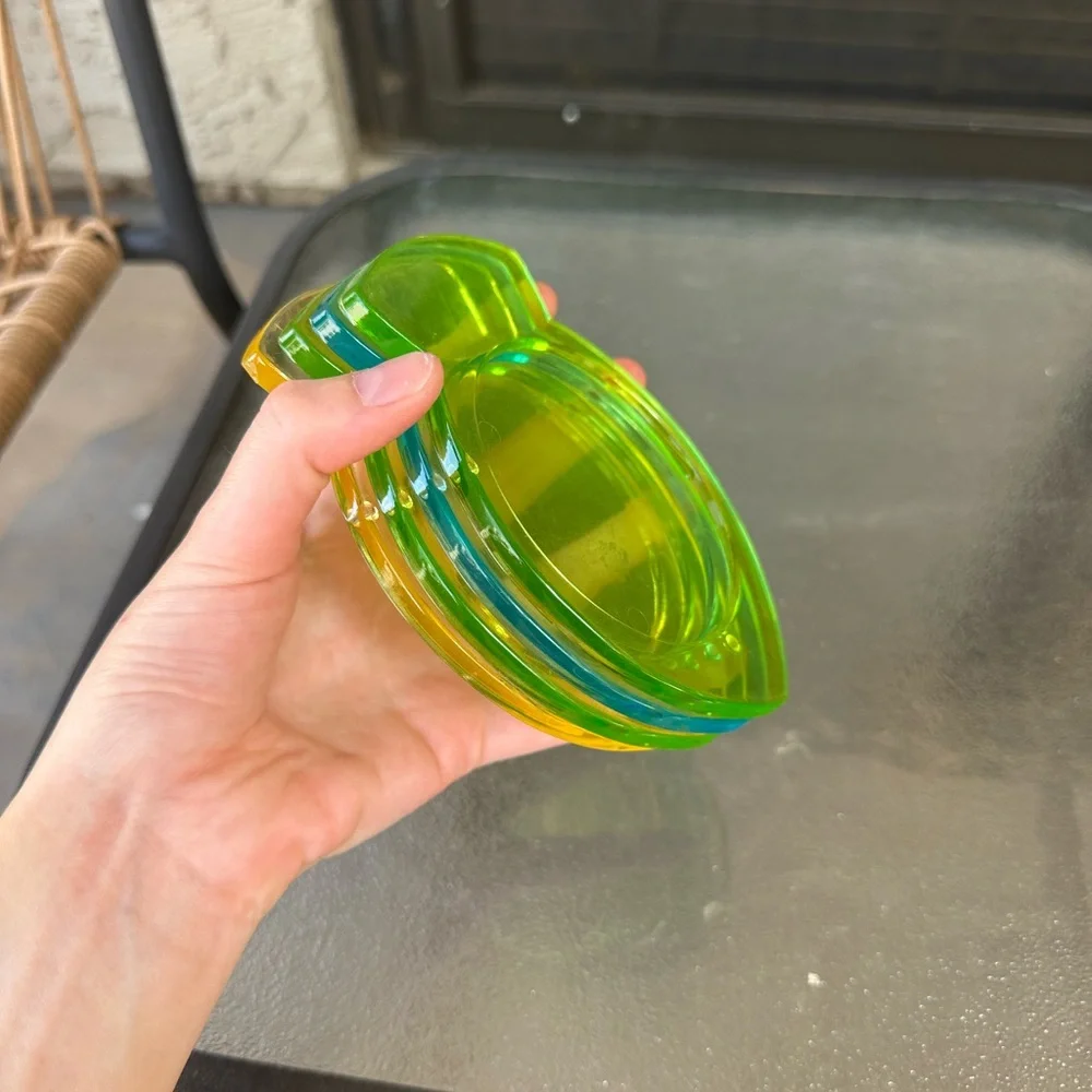 Colorful Fish-Shaped Coasters - Picture 2 of 3
